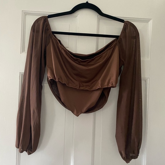 chocolate going out top - Picture 3 of 3